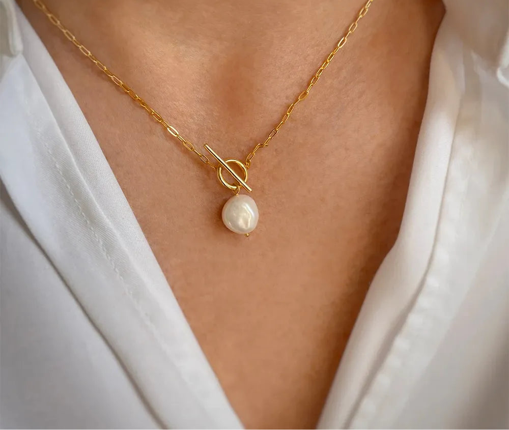 Elegant Pearl Chain Necklace