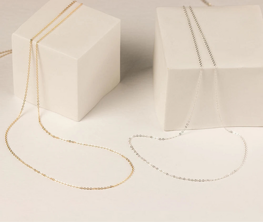 Elegant Gold Chain Necklace