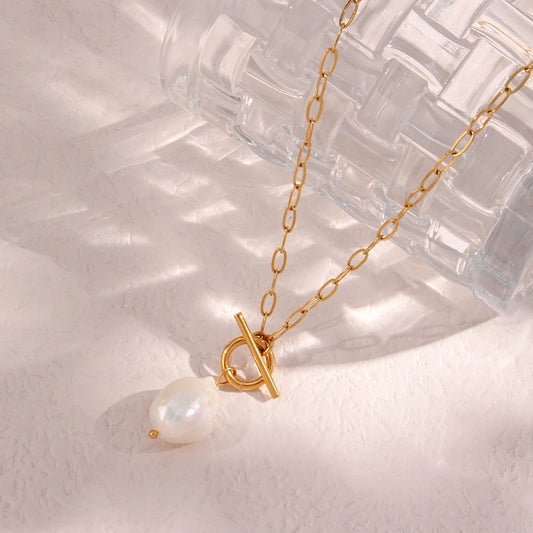 Elegant Pearl Chain Necklace